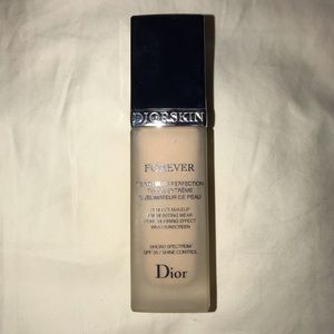 Dior foundation
